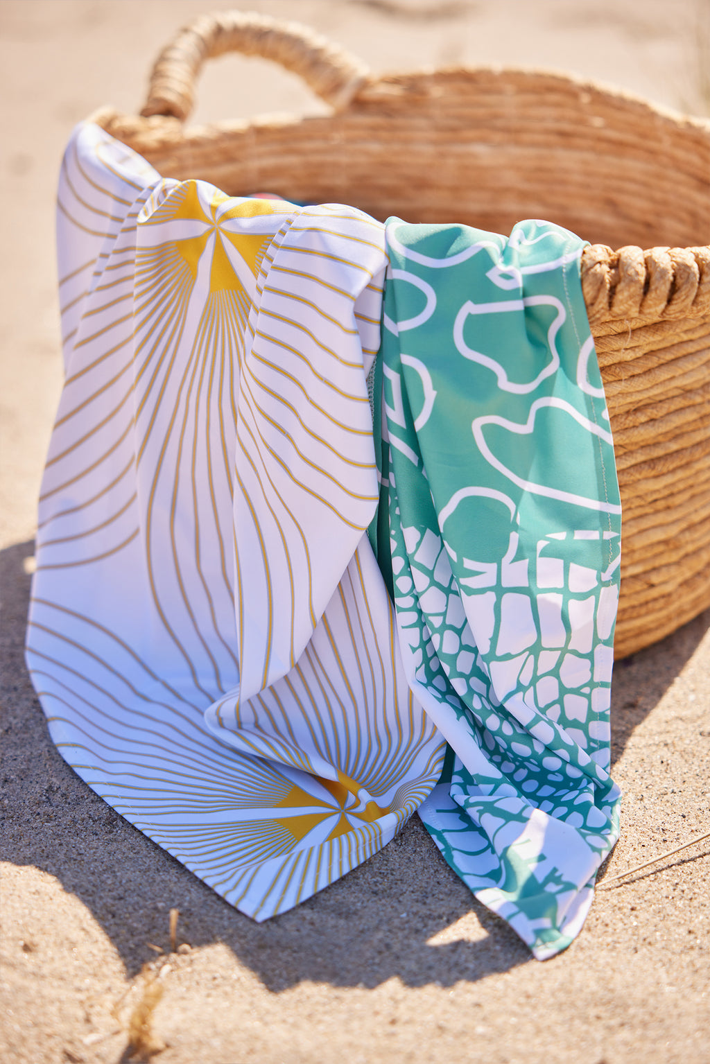 UPF 50 Beach Towel/Wrap - Gator River