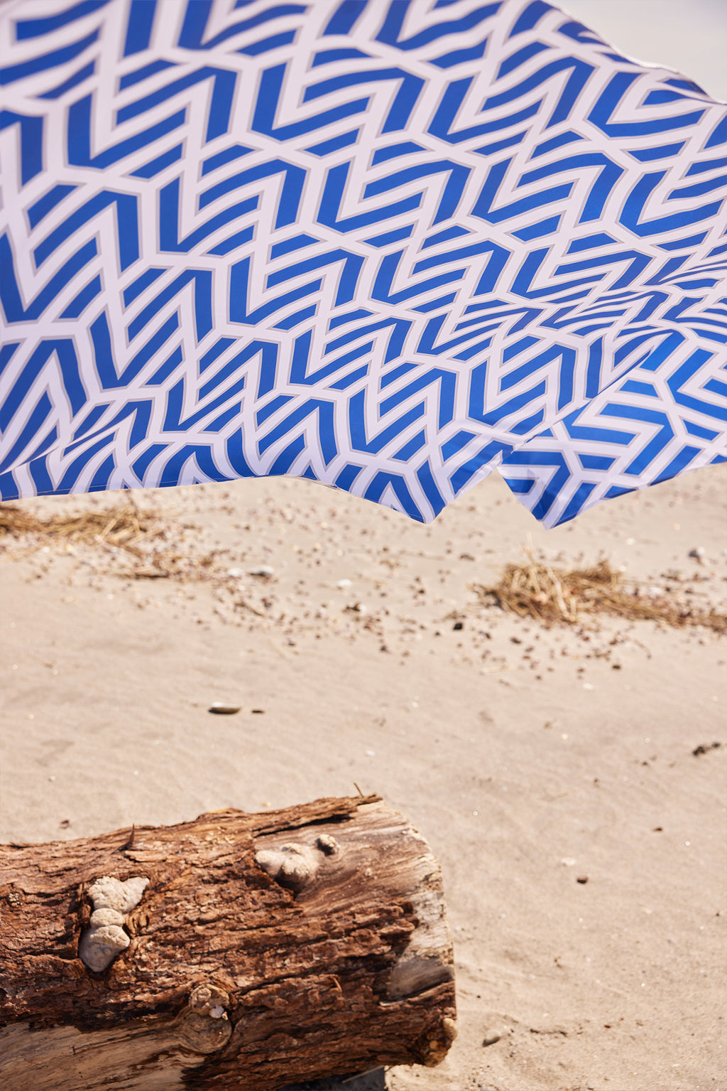 UPF 50  Beach Towel/Wrap - Geo
